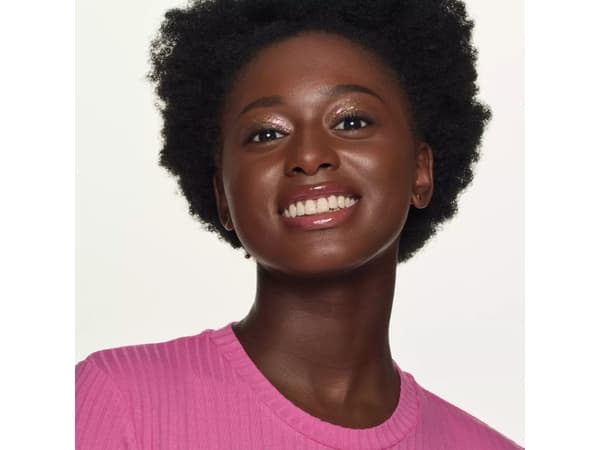 Essence hydra kiss LIP OIL - Kiss From A Rose