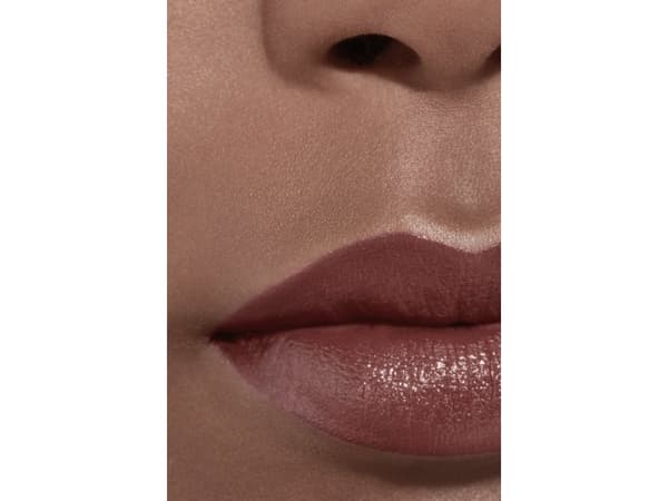 Chanel Rouge Allure Luminous Intense Lip Colour - - 3 g