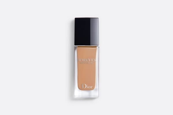 Forever Skin Glow 24H Radiant Foundation SPF20 (W, 30)