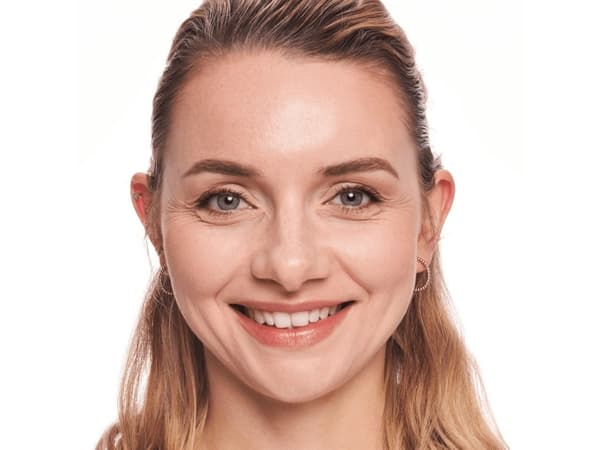 CATRICE_Invisible Cover Foundation naturlig peittävä meikkivoide 035C 30ml