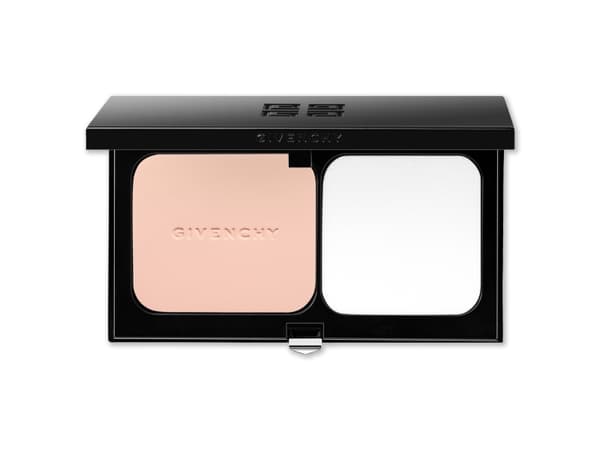 Givenchy, Matissime, Mattifying, Compact Foundation, 02, Satin, SPF 20, 9 g For Women