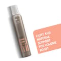 Miniatyrbillede 2 af 2: Wella EIMI Natural Volume Light Hold Volumising Mousse 300ml