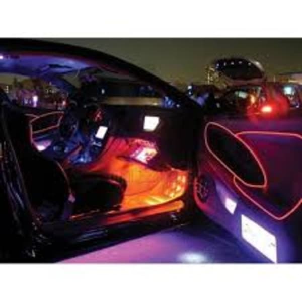 Glowstrip 500cm med glödande effekt styling som neon / EL-wire