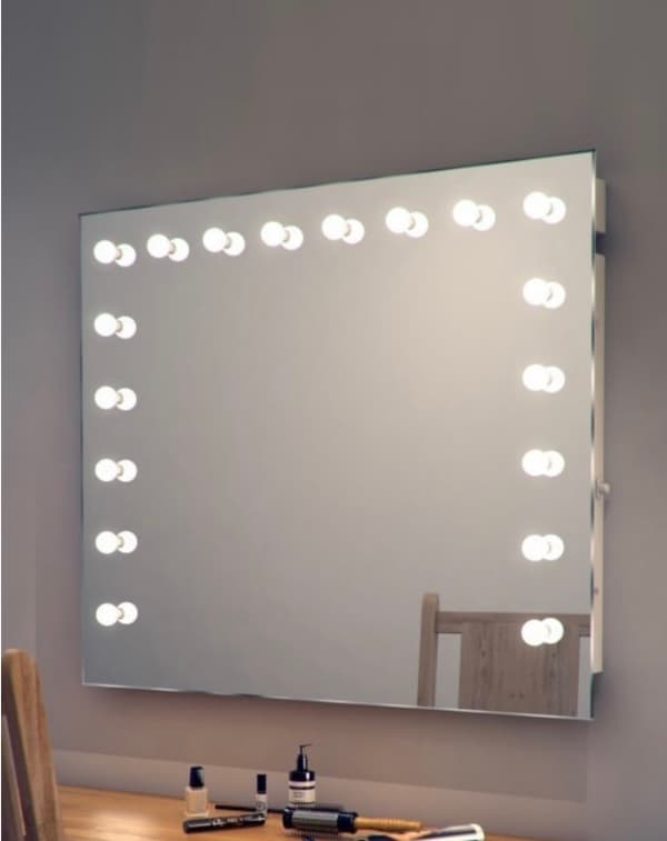 ORD PRIS 6995 kr SminkSpegel Beverly Hills 1000 mm x 1200 mm,Dimmer,IP 44 Godkänd