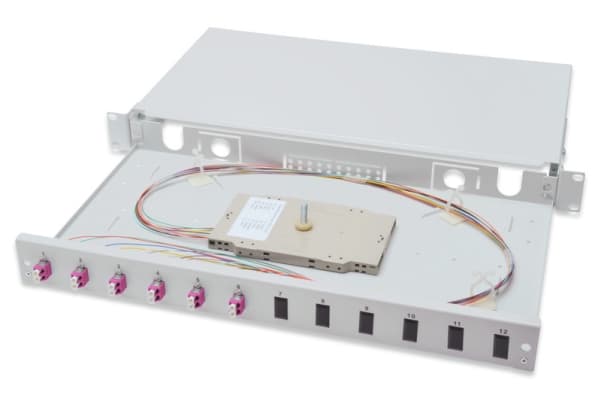 DIGITUS Professional DN-96330-4 - Spleiseboks for fiberoptikk - LC x 12 - 1U - 19"