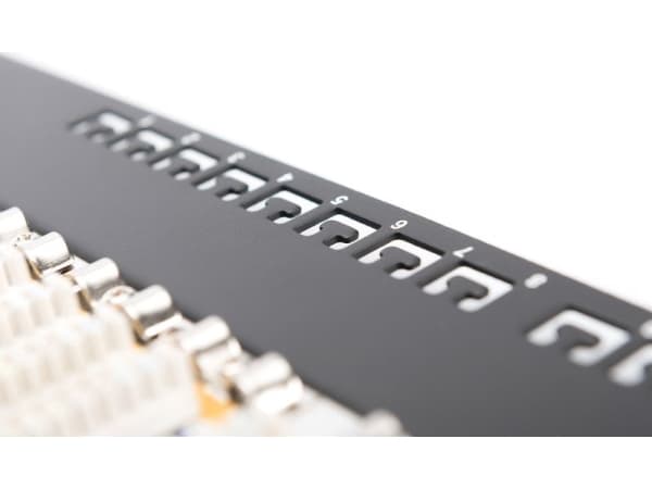 Digitus DN-91616S-B, IEEE 802.3af, IEEE 802.3at, RJ-45, Gull, 26/22, 30 N, Svart