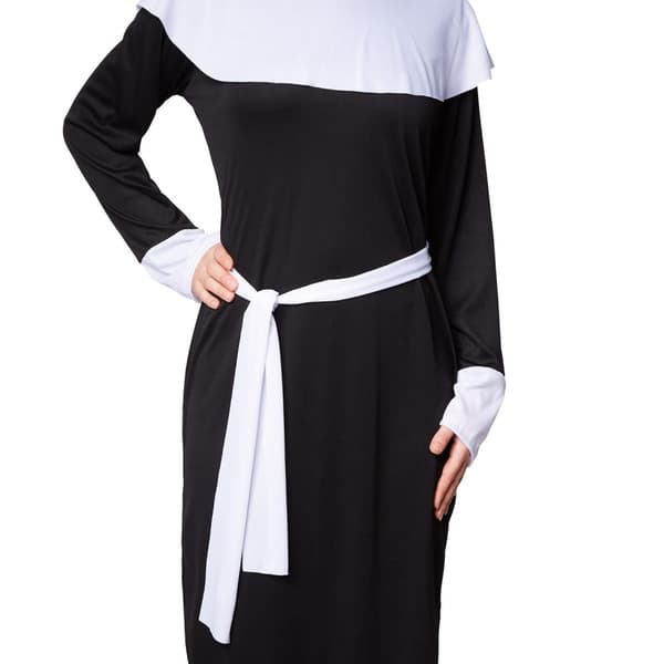Nonne kostume