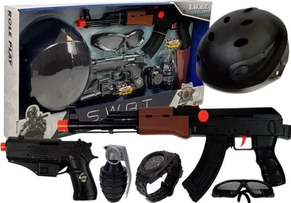 Leantoys Import S.W.A.T Policeman Set Pistols Helmet