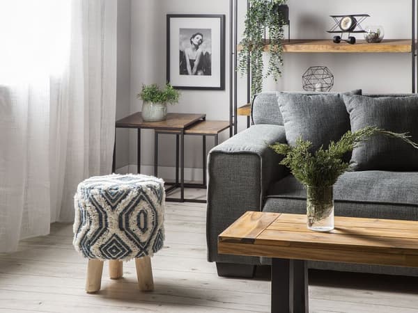 Skammel Hvid og Blåt Uld Bomuld med Lyst Eukalyptus Træben 33 x 44 x 27 cm Geometrisk Rombe Mønster Blødt Orientalsk Mønster Denim Look