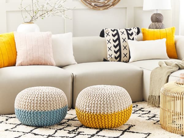 Puff Ottoman Gul Beige Stickad bomull EPS-pärlor Fyllning Rund liten fotpall 50 x 35 cm