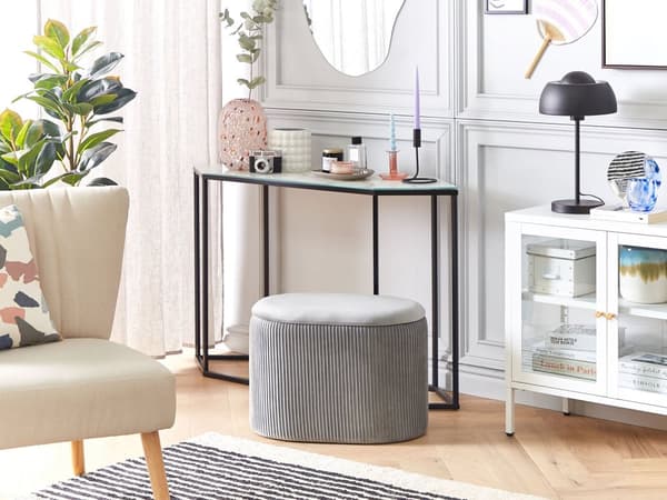 Puff lysegrå velour glamour oppbevaringsplass fotskammel soverom stue