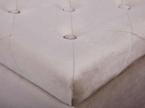 Fotpall Beige Sammetsklädsel Knapptuftad Spiktrimmad Sits