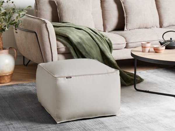 Puf lys beige 50 x 50 x 30 cm fløjlspolstring EPS-fyld firkant med lynlås moderne stil