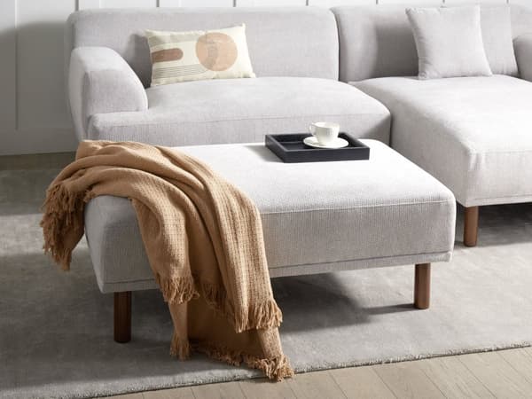 Fotpall Tyg Ljusgrå Träben Vattenavvisande klädsel Rektangulär Sittpuff Vardagsrum
