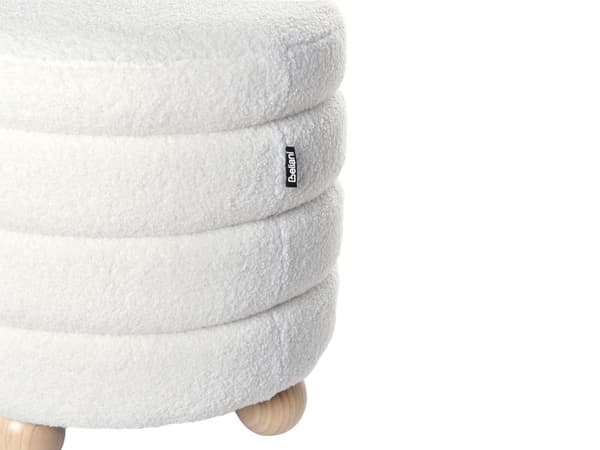 Puff Off-White Boucle Teddy Klädsel Tall Trä Ben Fotpall Hemtillbehör Vardagsrum