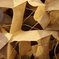 Pikkukuva 3 / 4: Kamouflage-verkko, kestävä vedenpitävä kangas, kevyt ja kannettava, ihanteellinen ulkoilma-aktiviteetteihin.