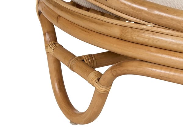 Dagbädd för Trädgården Naturlig Rotting med 3 Beige Dynor Väderbeständig Boho Traditionell Uteplats