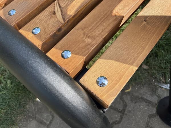 Primario bänk utan ryggstöd valnöt Primario bänk utan ryggstöd 150 cm valnöt