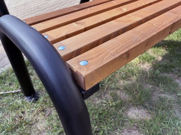 Primario bänk utan ryggstöd valnöt Primario bänk utan ryggstöd 150 cm valnöt