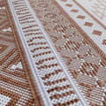 Pikkukuva 3 / 7: vidaXL Ulkomatto ruskea ja valkoinen 80x150 cm käännettävä suunnittelu
