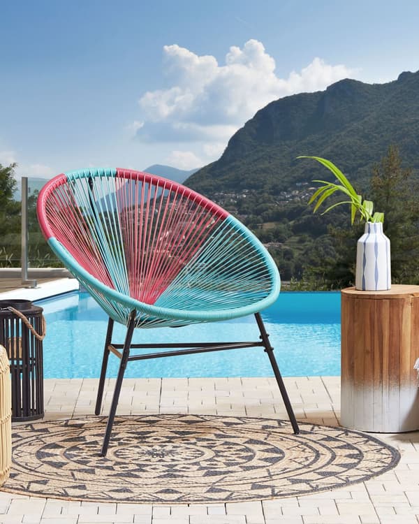 Havestol Lyserød Turkis Rattan Sort Pulverlakeret Stålben 76 x 85 cm Udendørs Altan Stabelbar Lounge Dupper Retro Rundt Flet Moderne Design