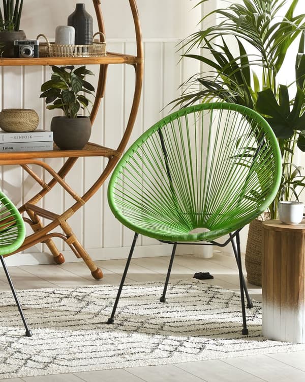 Havestole Grøn Rattan Sort Pulverlakerede Stålben sæt 70 x 90 cm Udendørs Altan Stabelbar Lounge med Dupper Retro Rundt Flet Moderne Design