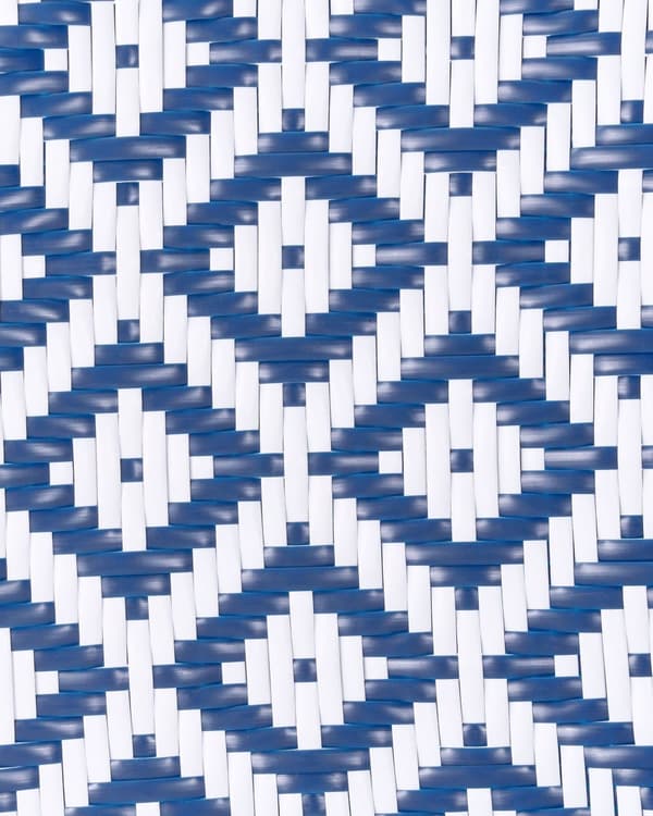 Havestole Natur Beige Blå Hvid PE Rattan Sæt 4 stk Stabelstole med Armlæn Stole til Udendørs Terrasse Have Indretning Retro Firkantet Mønster