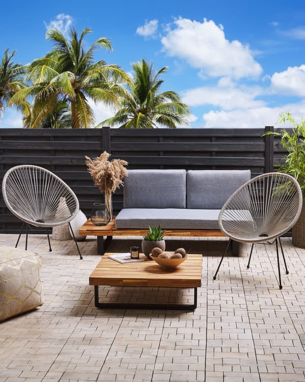 Havestole Lysegrå Rattan Sort Pulverlakerede Stålben sæt 70 x 90 cm Udendørs Altan Stabelbar Lounge med Dupper Retro Rund Flet Moderne Design
