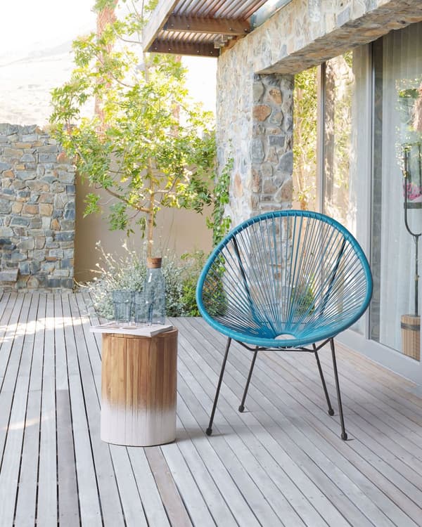 Havestol Blå Rattan med Sort Pulverlakeret Stålben 70 x 90 cm Udendørs indendørs med Dupper Retro Rundt Flet Dyb Sæde Moderne Design