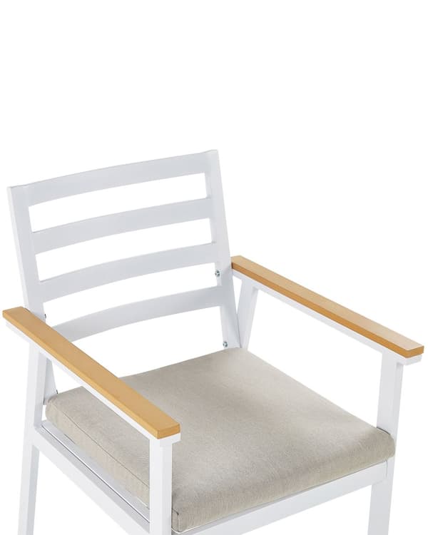 Puutarhatuoli ruskea 54 x 82 x 60 cm beiget istuintyynyt 4 kpl valkoinen alumiinirunko