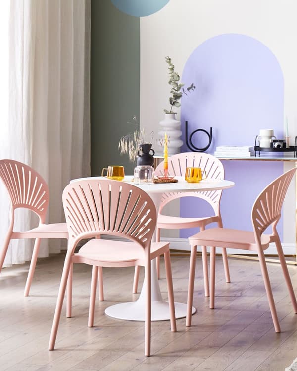 Tuoli pastellipinkki 46 x 83 x 51 cm polypropeeni 4 kpl pinottava sisälle ulos retro moderni