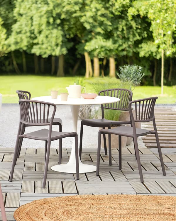 Havestole Taupe Polypropylen Sæt 50 x 50 x 78 cm Plastikstole uden Armlæn Stabelbare til Terrasse Have Dekoration Indendørs Udendørs Retro