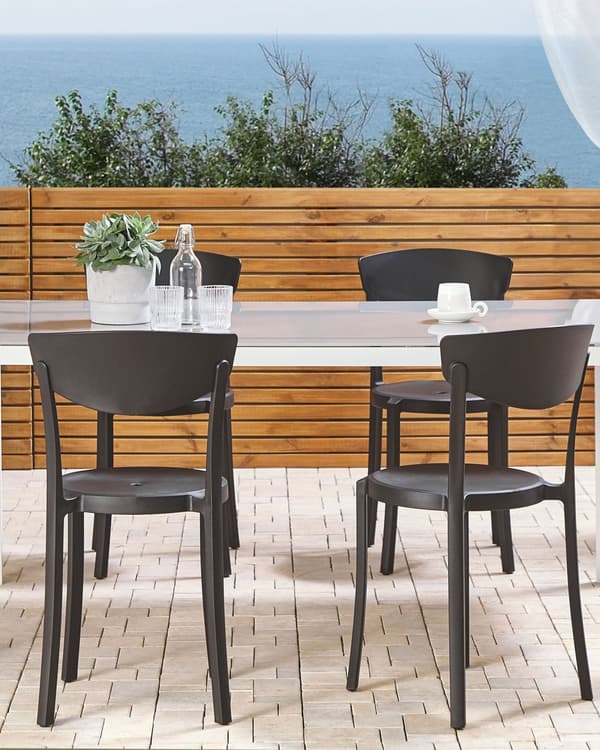Sett med 4 hagestoler Svart Syntetisk materiale Værbestandig Kan stables Lett vekt Moderne design Utemøbler Spisestoler