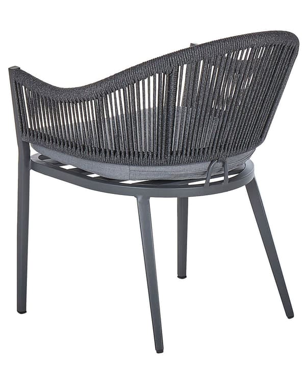 Sett med 2 hagespisestoler med grå metallramme og puter Moderne design med taufletting