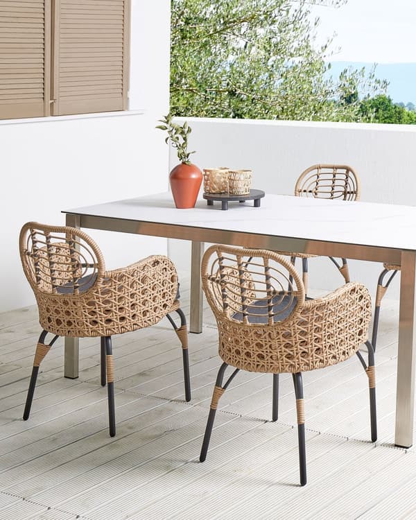 Rattan stol Lys Beige Natur Træ Stolesæt af 4 Flet Havestole med Armlæn og Siddehynder Træstole Design Udendørs Fletstole
