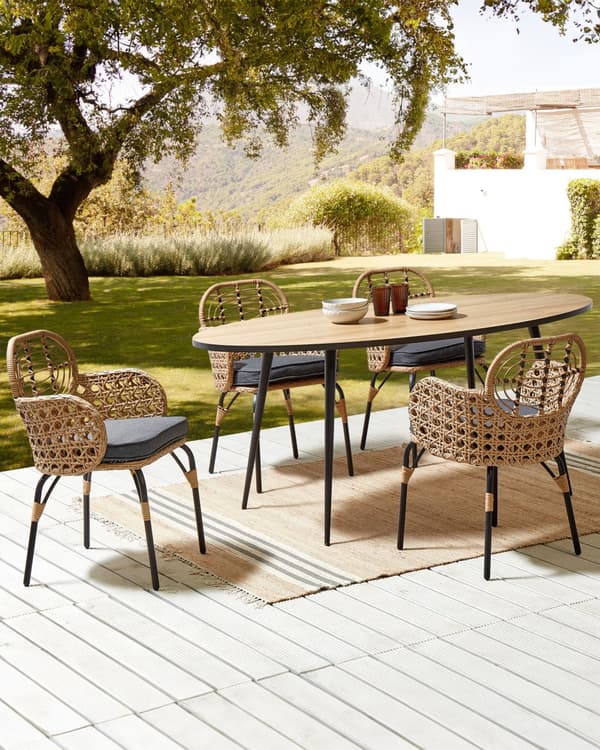 Rattan stol Lys Beige Natur Træ Stolesæt af 4 Flet Havestole med Armlæn og Siddehynder Træstole Design Udendørs Fletstole
