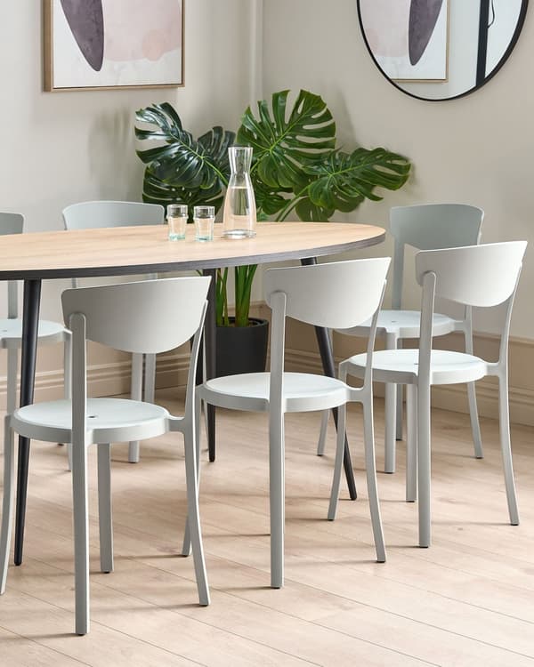 Havestole Mørkegrå Polypropylen 4 stk Stabelstole Letvægts Banquet Stole til Indendørs og Udendørs Moderne Plaststole