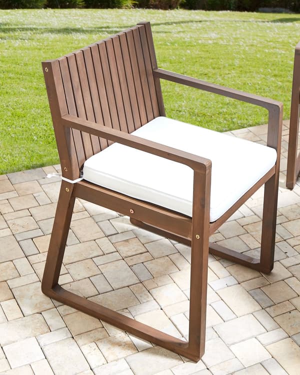 Puutarhatuoli tumma akasia puu 54 x 80 x 59 cm luonnonvalkoiset pehmusteet 8 kpl setti ulos