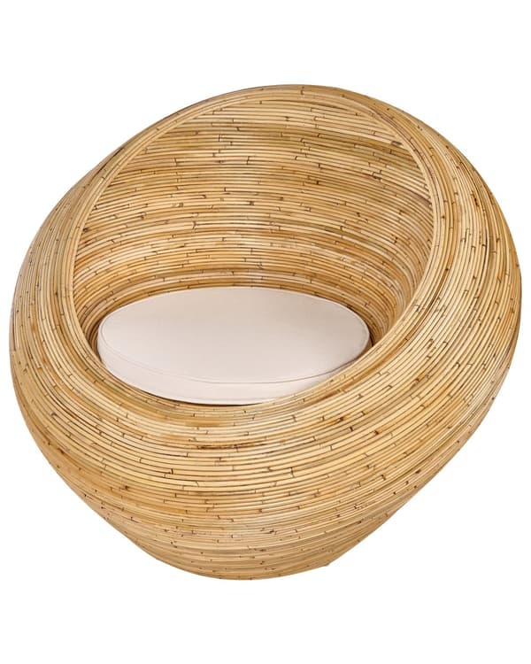 Sæt med 2 havelænestole i naturlig rattan med beige hynder ternet stol terrasse stue