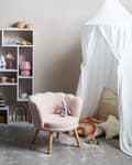 Miniatyrbilde 2 av 10: Barnestol Pastellrosa Boucle Polstring Treben Lenestol for Barn Barnerom