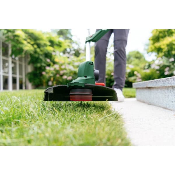 Bosch UniversalGrassCut -græstrimmer