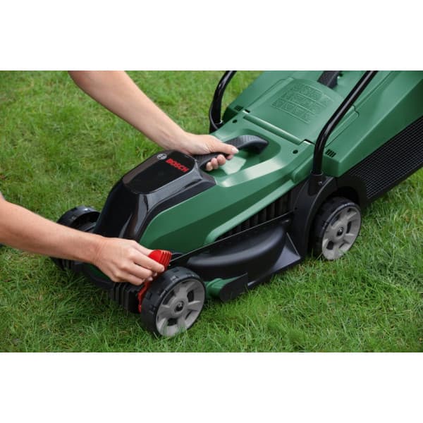 Bosch CityMower Solo - batteridrivna gräsklippare
