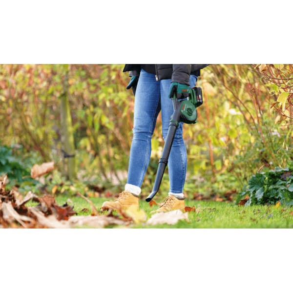 Bosch Universal LeafBlower 18V-130 -akkulehtipuhallin