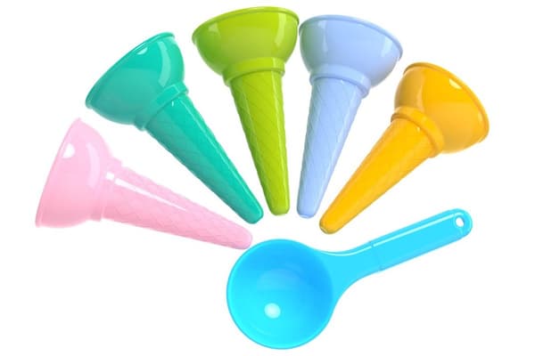 Set med färgglada glasstrutar Sand 6221