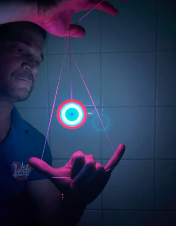 Wicked Mega Spin Saturn - LED Yo-yo