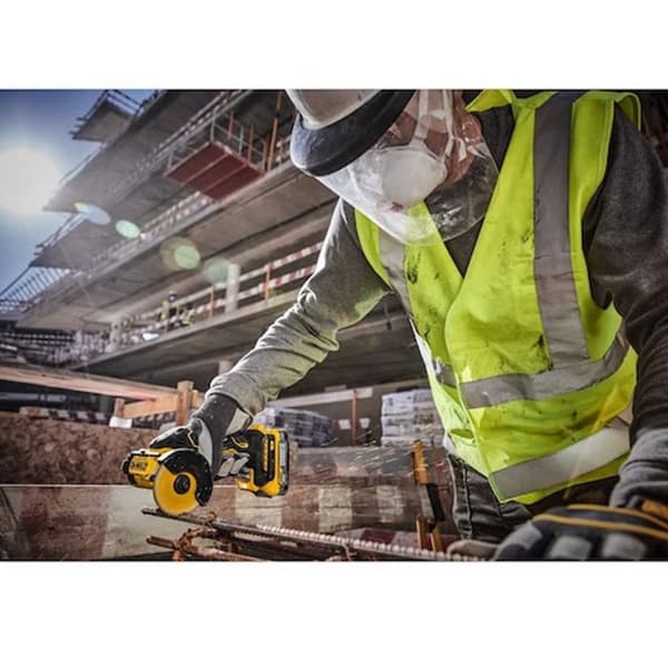 Multi-materials slipmaskin DEWALT Ø 76mm - 18V - Utan batteri, ingen laddare - DCS438N-XJ