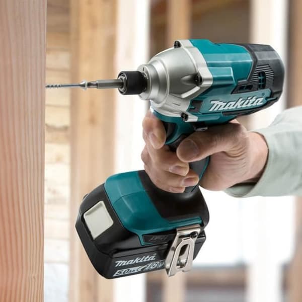 Slagskruvdragare 18V LXT 155Nm (Endast produkt) - Makita DTD156Z