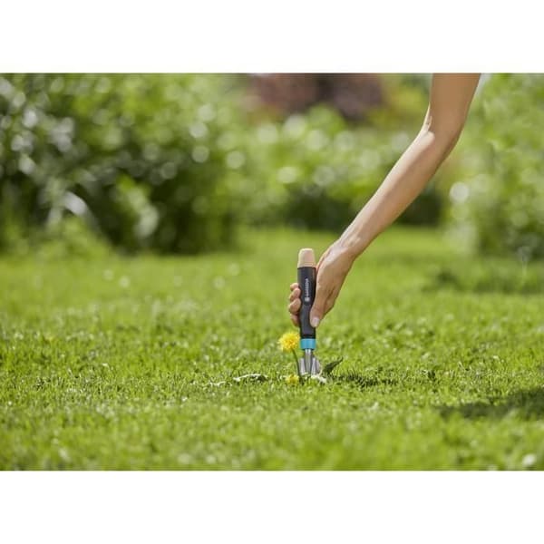 GARDENA EcoLine ogräskniv tillverkad av FSC-certifierat trä och återvunnen plast - 25 års garanti