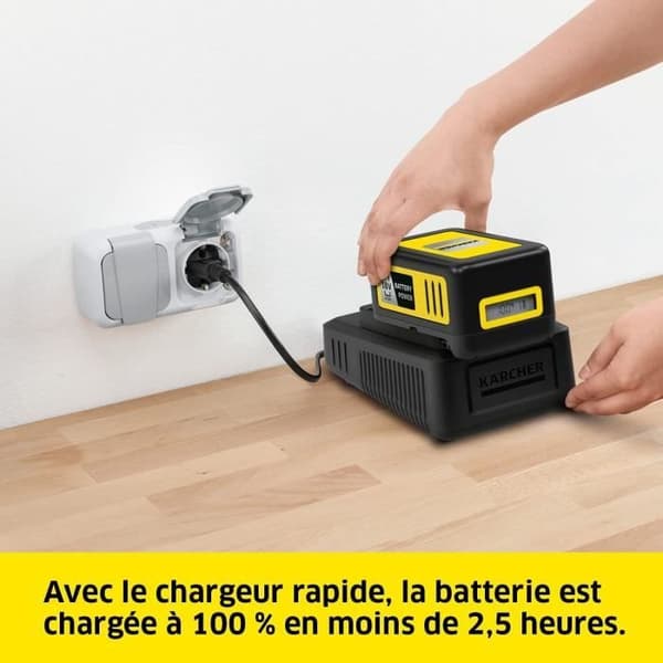 KARCHER Power 18V/5Ah batteri med nätladdare - LCD-skärm och halkfria handtag