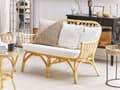 Miniatyrbild 10 av 11: Trädgårdsmöbelset 4-sits Beige Rotting Soffa 2 Fåtöljer och Runt Bord Glasskiva Vita Kuddar